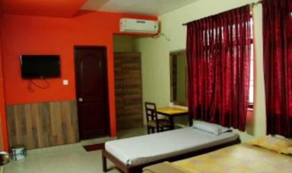 Apple Rosa Hotel 3*